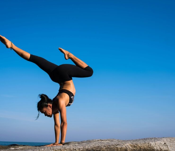 Allenamento a Corpo Libero: Forza e Flessibilità Senza Attrezzi
