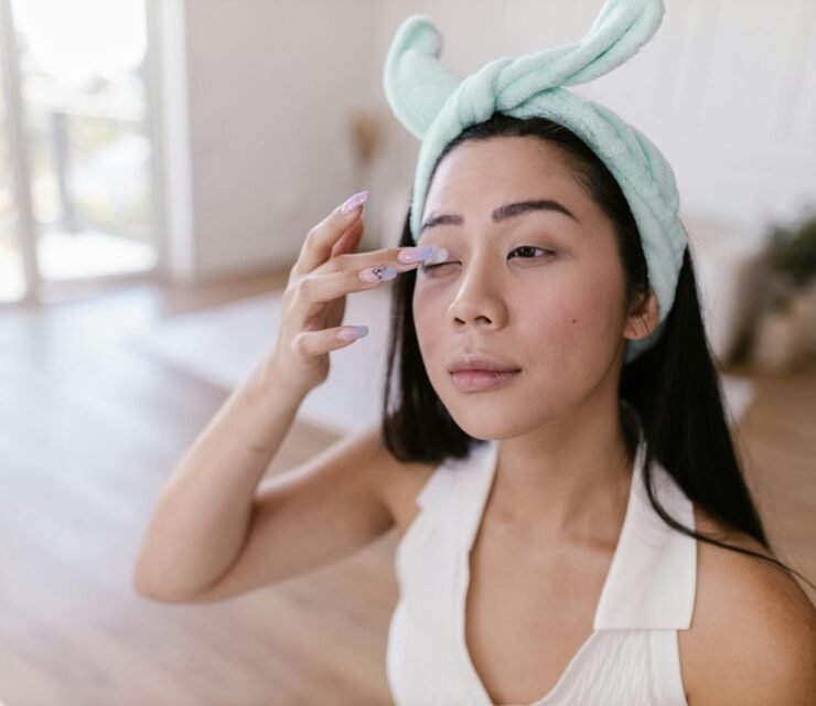 Trucco Naturale: Valorizzare i Tratti con Semplicità
